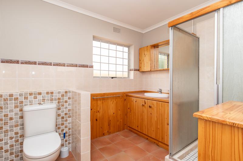 To Let 3 Bedroom Property for Rent in Kirstenhof Western Cape